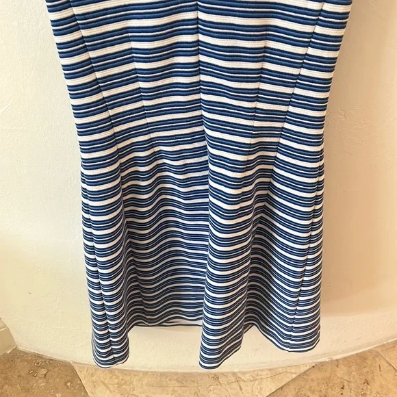 Lilly Pulitzer 'Bree' in Bay Blue Ottoman Striped Shift Dress XS - Picture 5 of 9